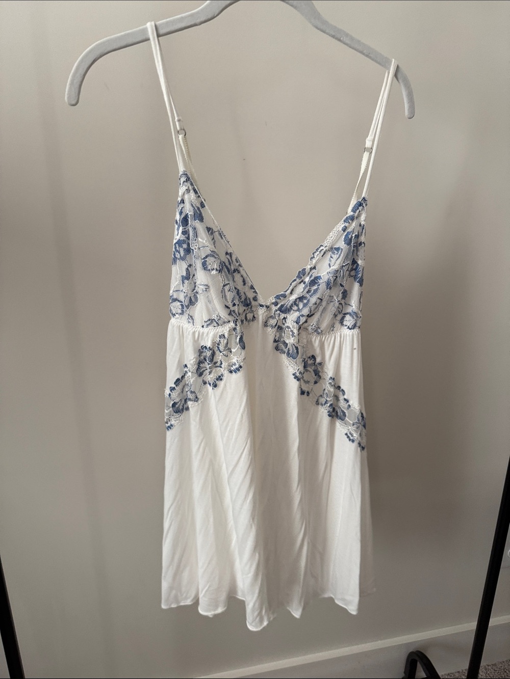 Victorias Secret White and Blue Floral Lace Trim Slip Dress